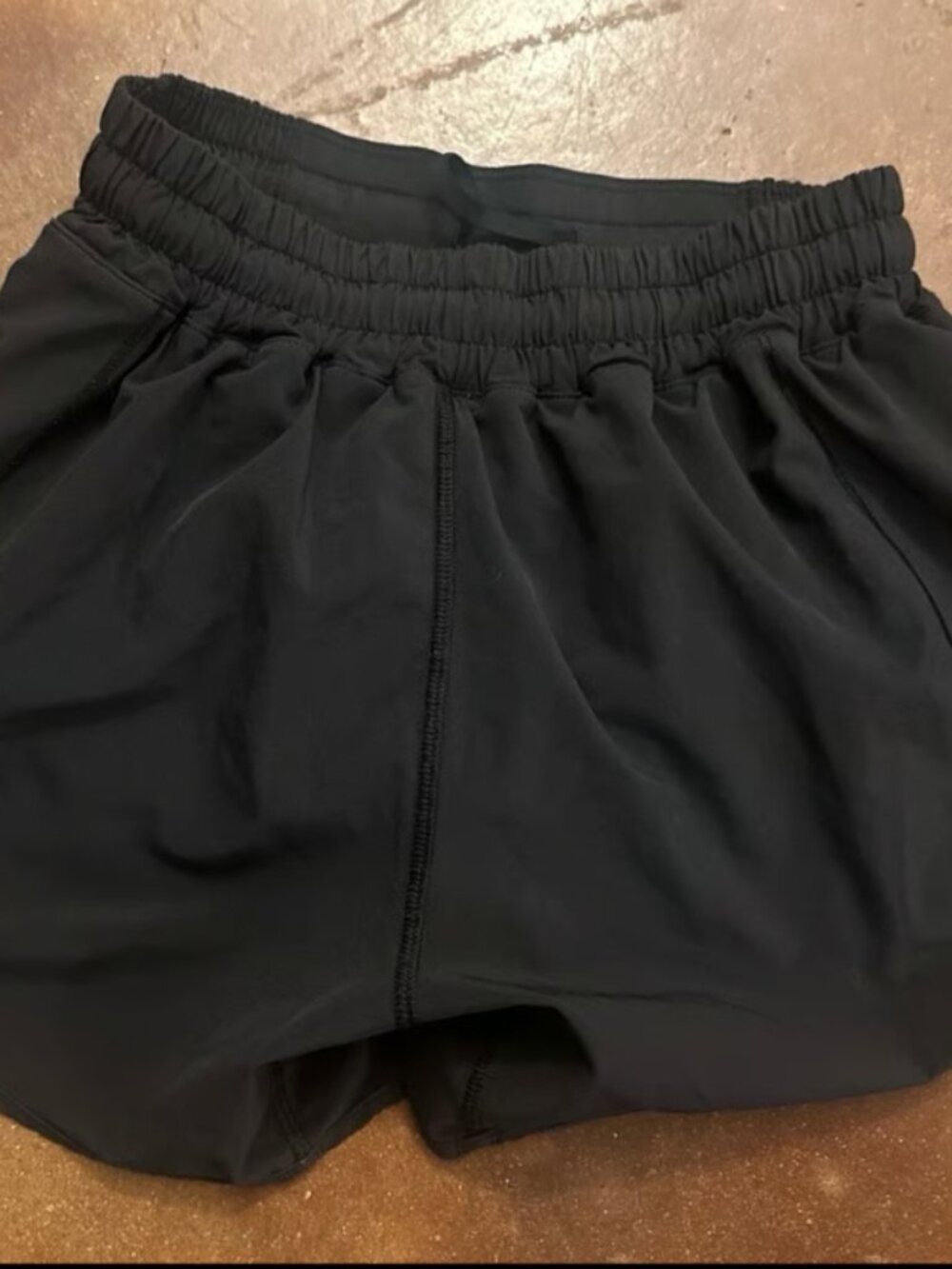 Lululemon Athletic Shorts Women's Size 4